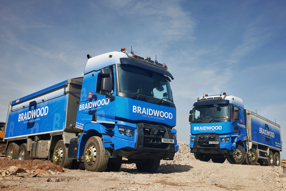 First Renault Trucks Tippers for Roy Braidwood & Sons