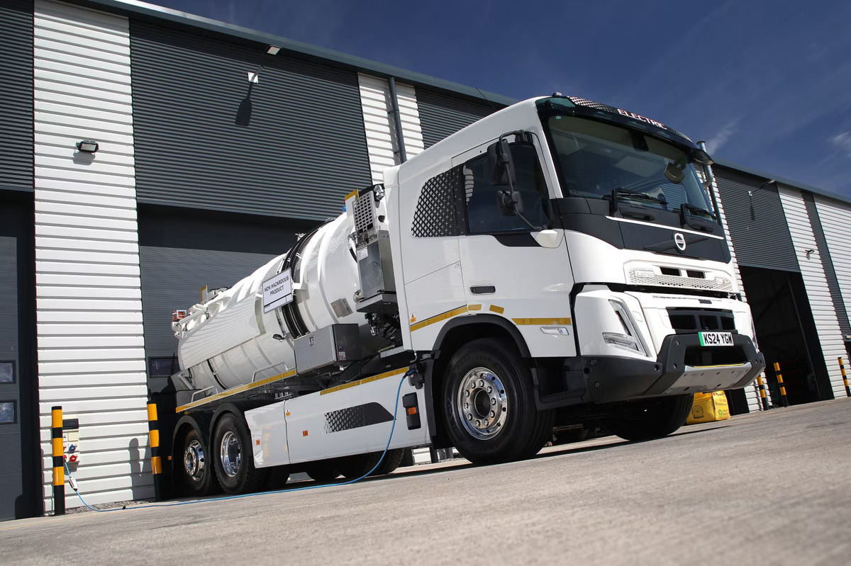 Electric Vacuum Tankers for Dawsongroup EMC