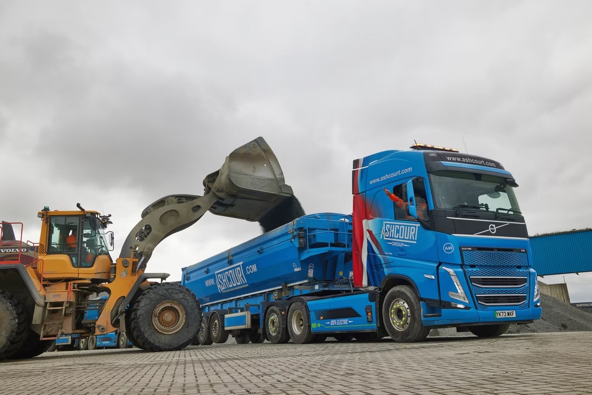 Four Volvo FH Electrics Supercharge the Ashcourt Group's Sustainability Drive