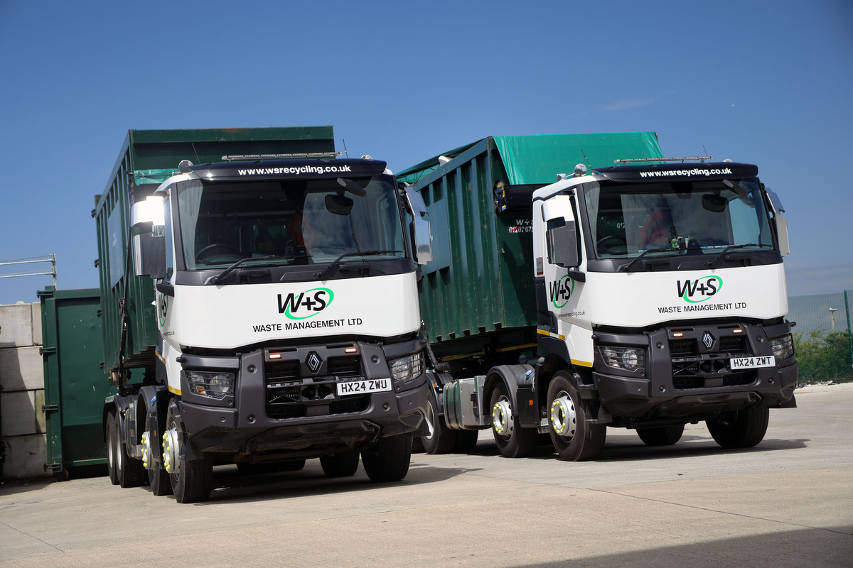 W&S Waste Management Welcomes New Renault Trucks Cs