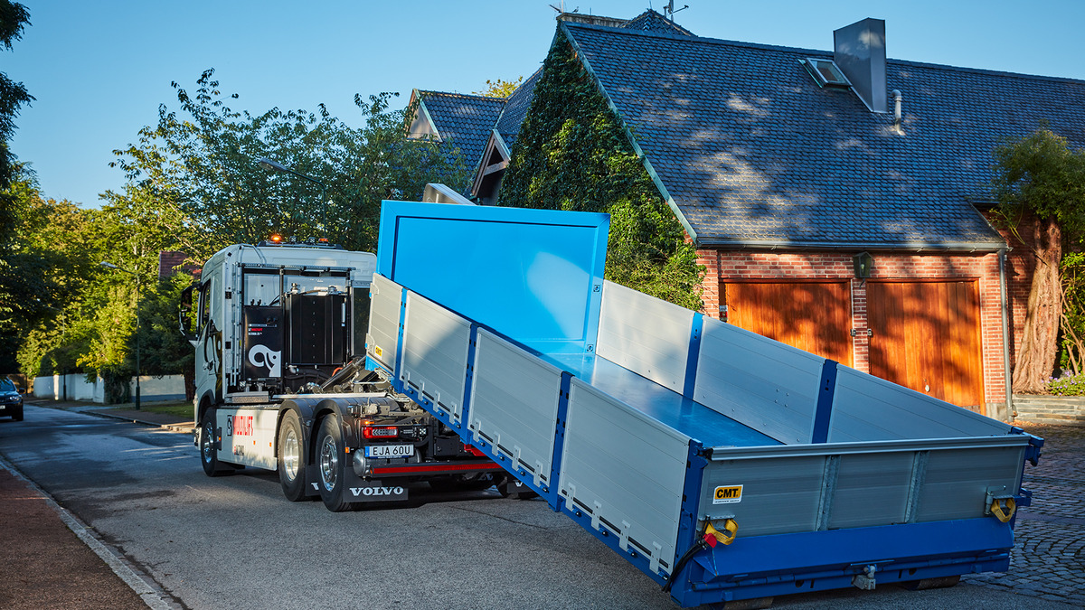 Hiab Launches Multilift eUltima