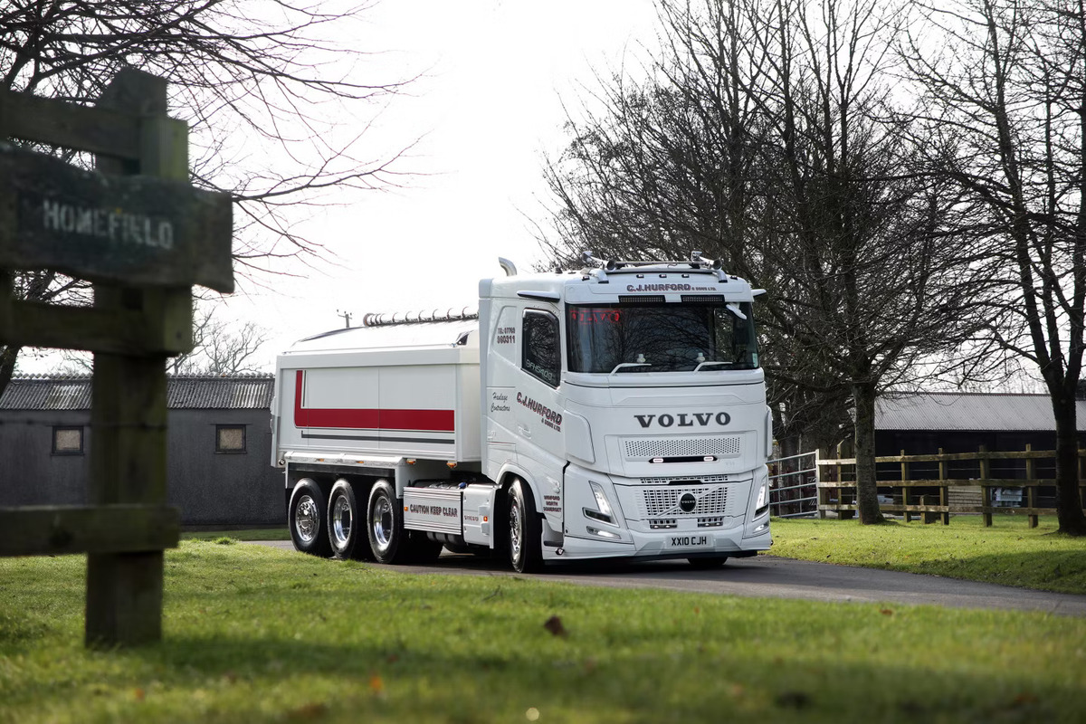 UK's first Volvo FH Aero Debuts at CJ Hurford & Sons